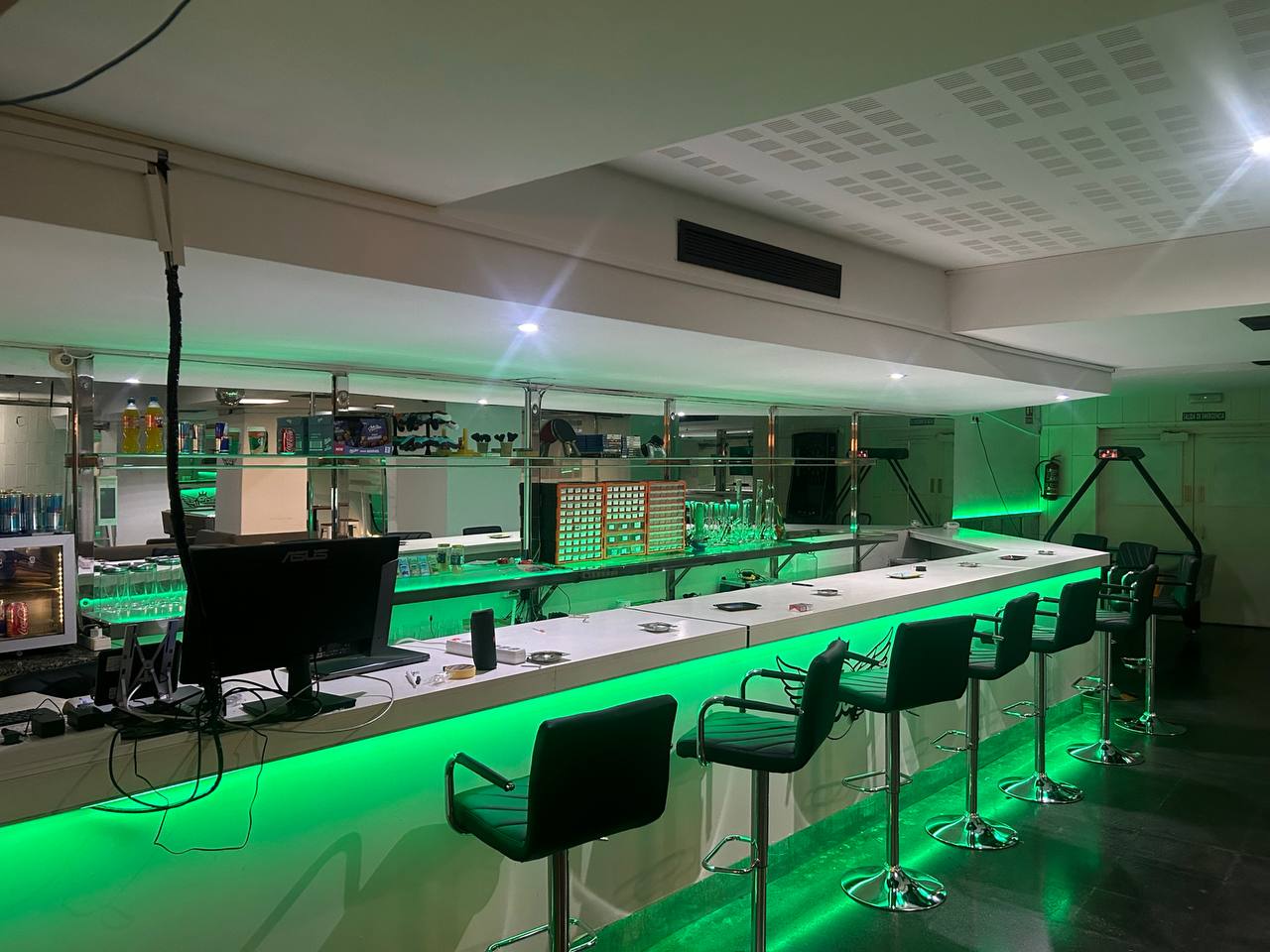 The main bar